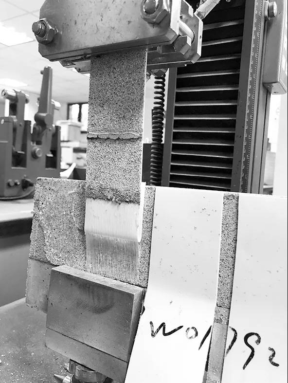 預(yù)鋪卷材與后澆混凝土的180°剝離 預(yù)鋪卷材與后澆混凝土的180°剝離